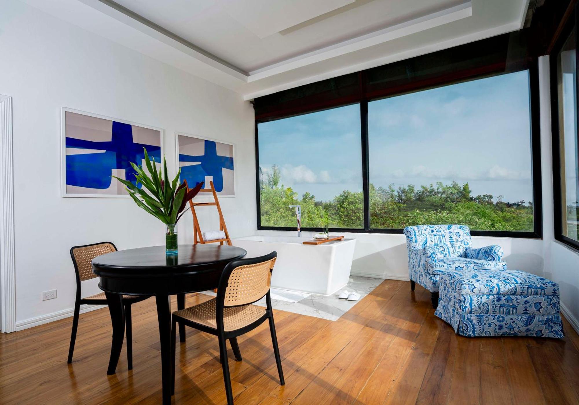 Royal Palm Galapagos, Curio Collection Hotel By Hilton Bellavista  Екстериор снимка