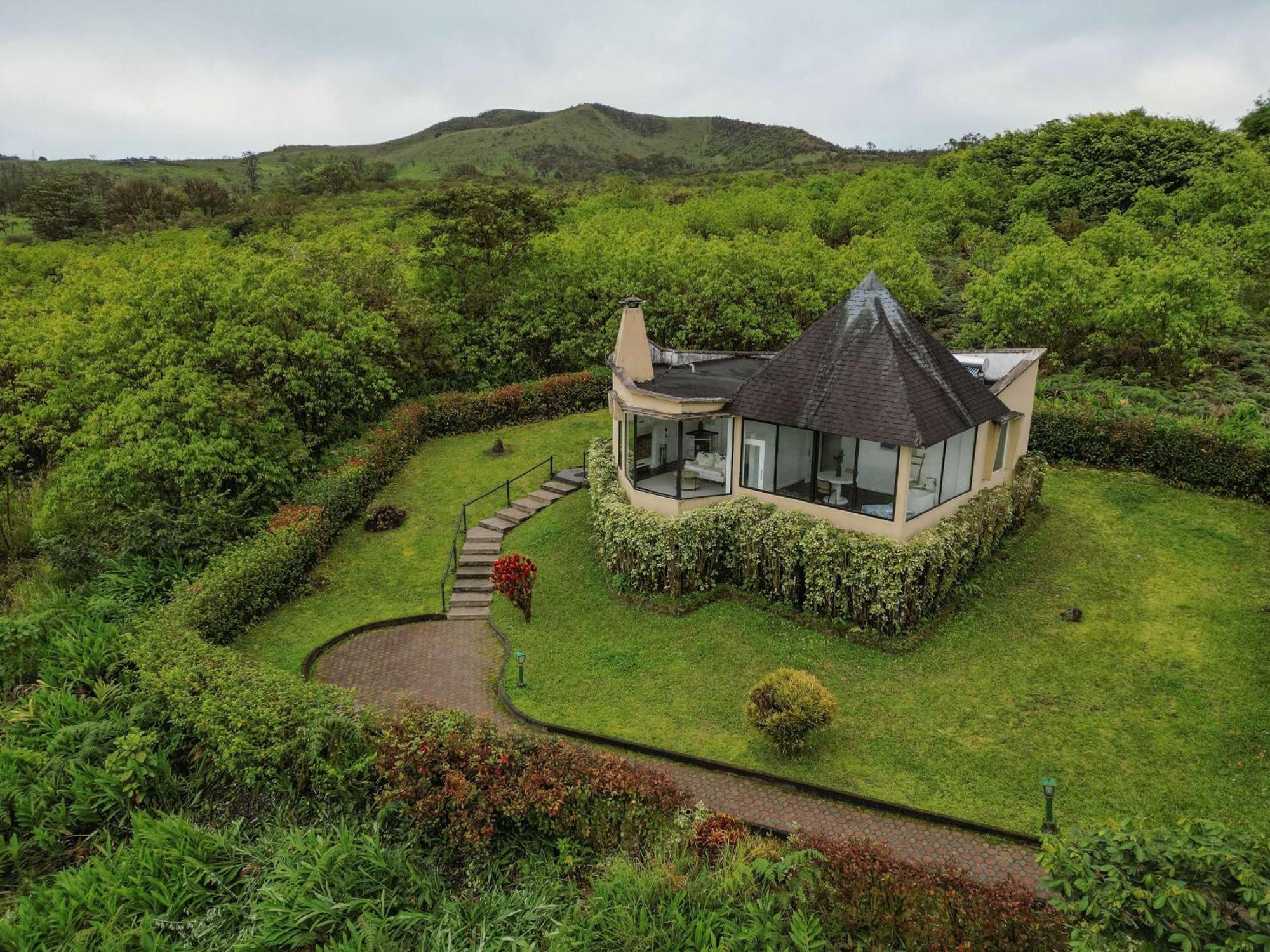 Royal Palm Galapagos, Curio Collection Hotel By Hilton Bellavista  Екстериор снимка