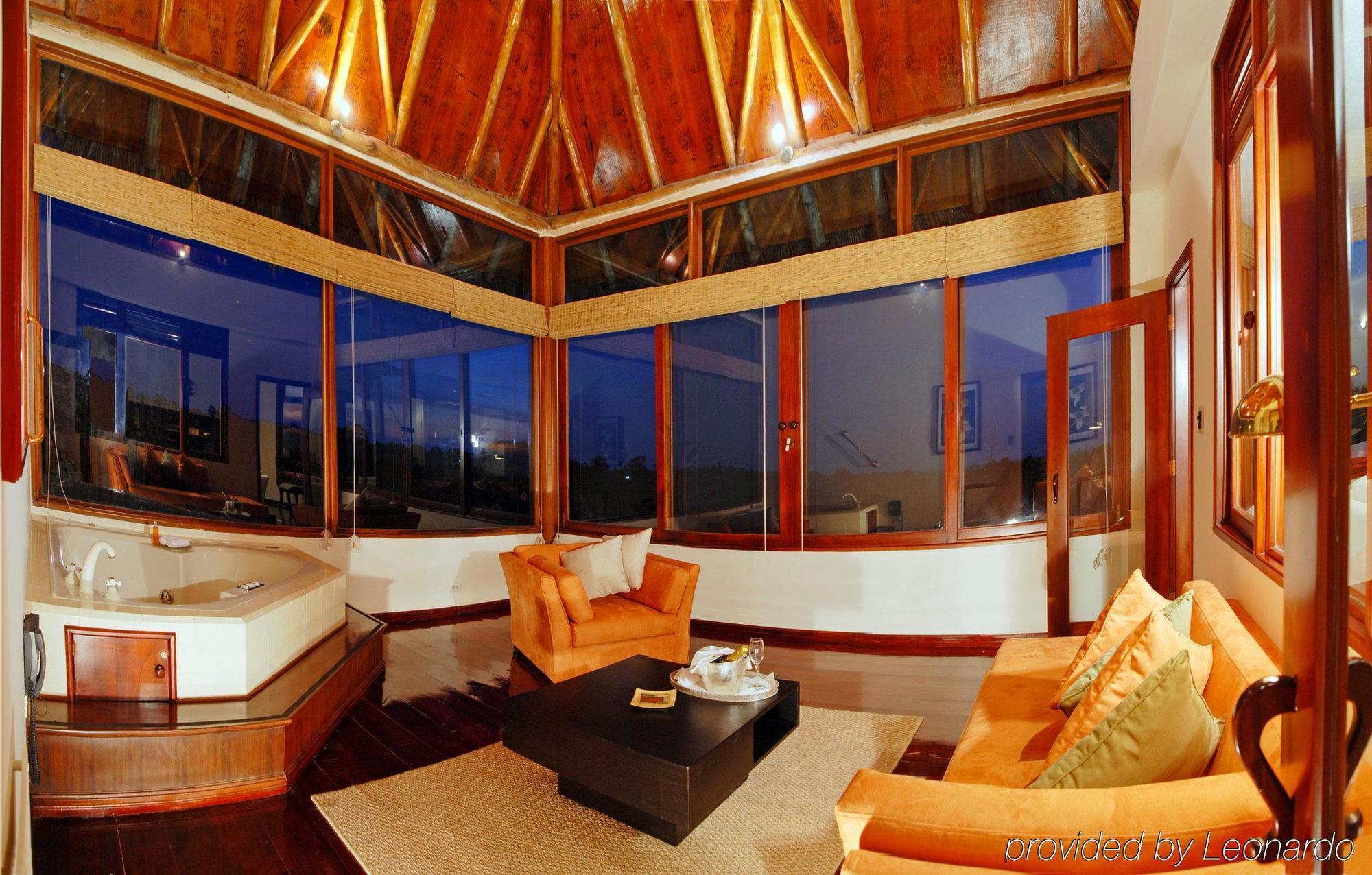 Royal Palm Galapagos, Curio Collection Hotel By Hilton Bellavista  Стая снимка